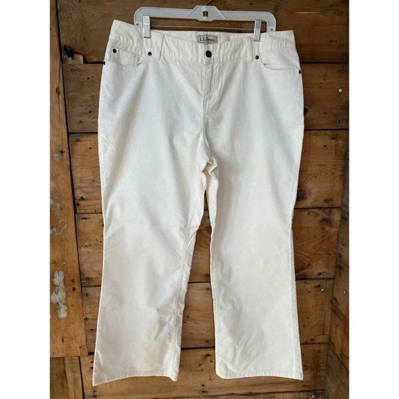 LL Bean Corduroy Pants Women’s 16 P Ivory Favorite Fit Straight Leg - Picture 1 of 8